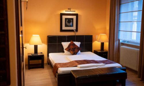 zimmer-lanzerote-bett-900x600-art-hotel-neckar_803ae8e1aa3366f0006ea4cca2904fe7 zimmer-lanzerote-bett-900x600-art-hotel-neckar_803ae8e1aa3366f0006ea4cca2904fe7